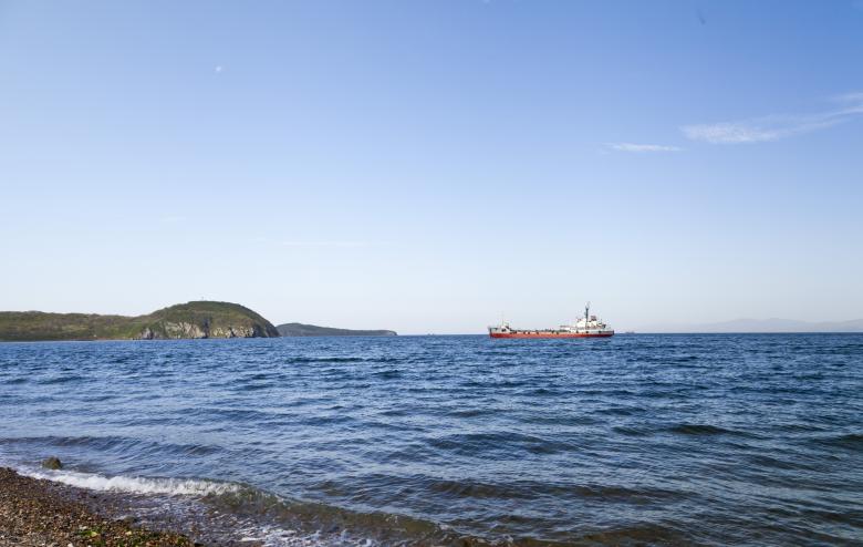 Free stock image of Ship Sailing in the Sea created by Andrei Seleznev