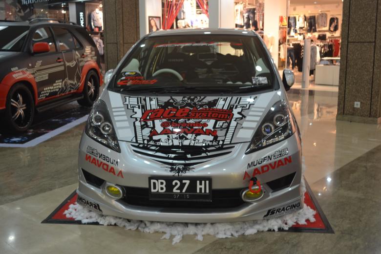 Free stock image of Modification Car 10 created by Ryan Jhoe