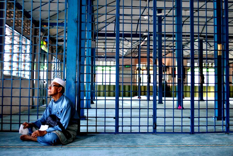 Free stock image of Pondering created by Shermo