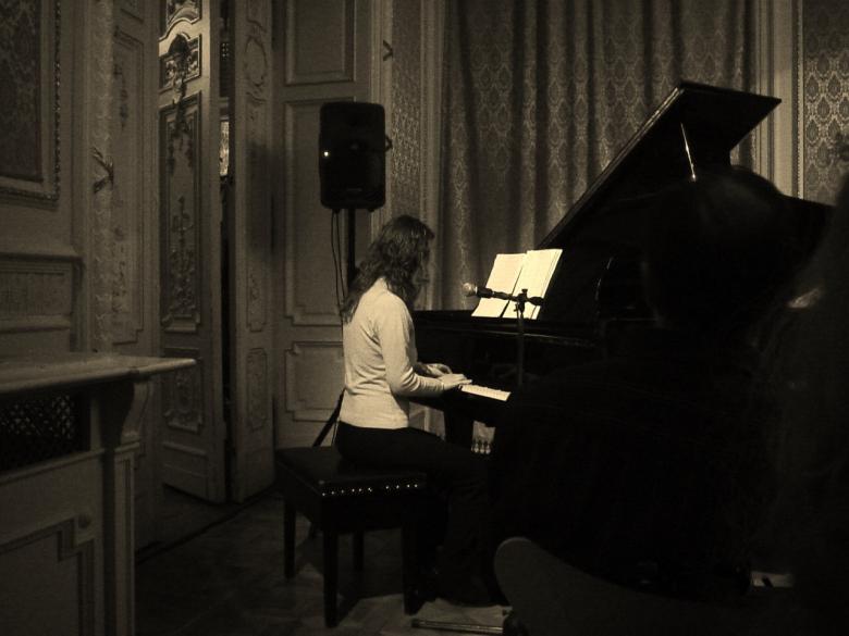 Free stock image of Piano In The Dark created by Christina Curtis
