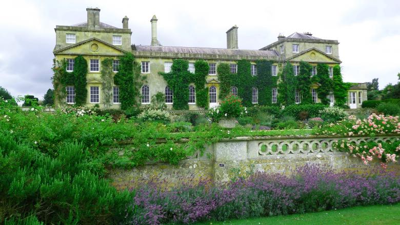 Free stock image of Bowood House and Garden created by Miss Evita