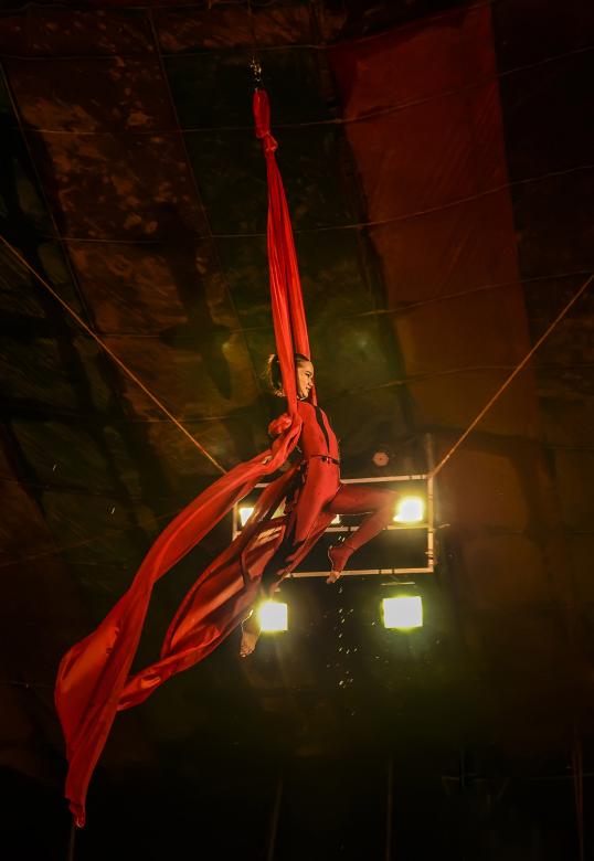 Free stock image of Circus acrobat created by DEEPU DAS