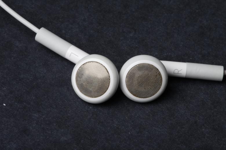 Free stock image of Headphones created by Jared Davidson