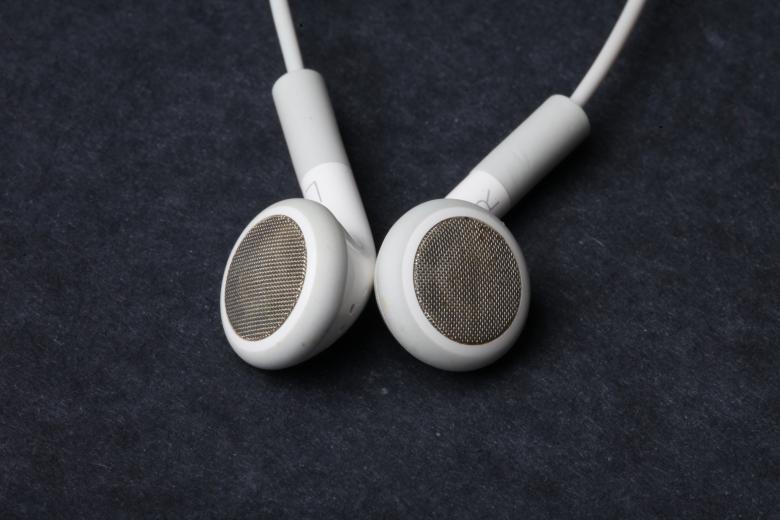 Free stock image of Headphones created by Jared Davidson