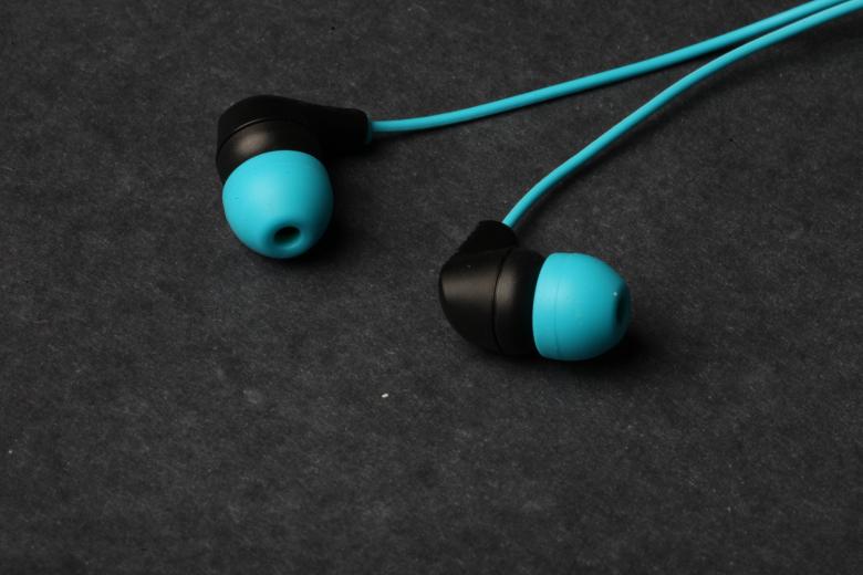 Free stock image of In Ear Headphones created by Jared Davidson