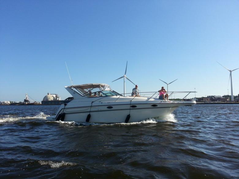 Free stock image of Maxum Boat created by Kyle McCombs