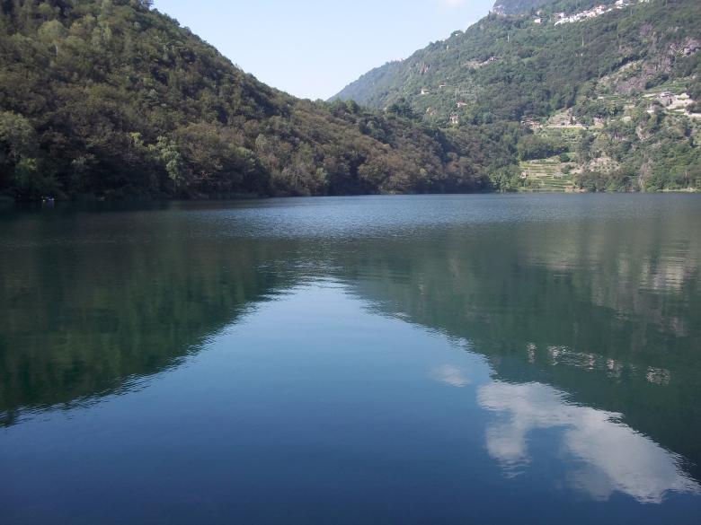 Free stock image of Mountain lake created by francesco scanagatta