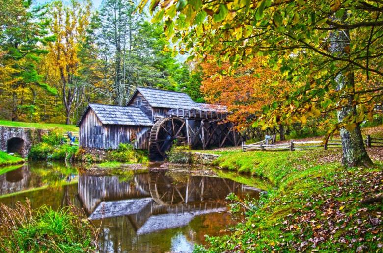 Free stock image of Wooden Cabin created by agphotostock.com