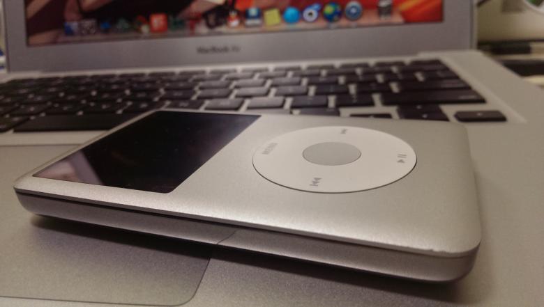 Free stock image of iPod created by Killua Green
