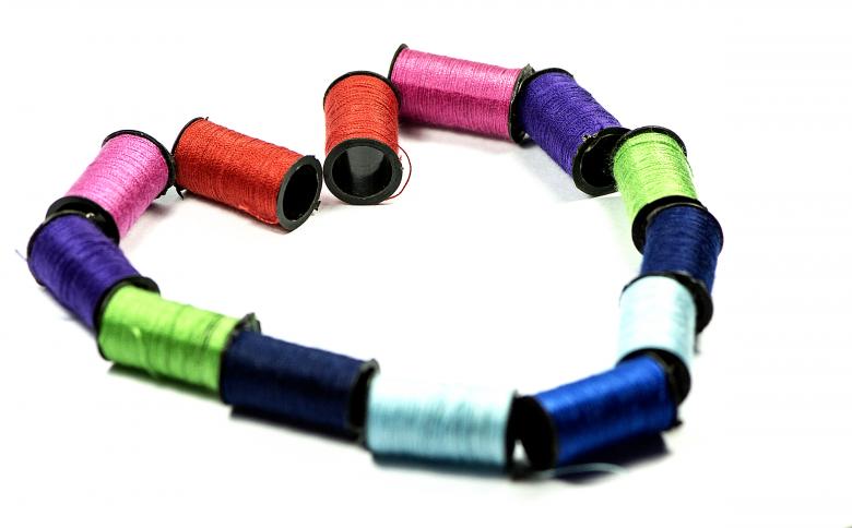 Free stock image of Thread Love created by Daniel Arquines