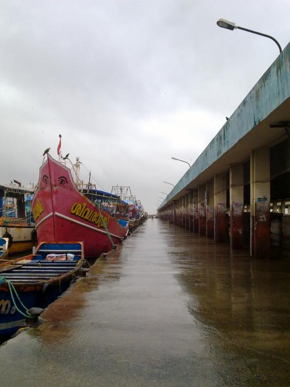 Free stock image of Neendakara Harbor Side View created by Tona sam