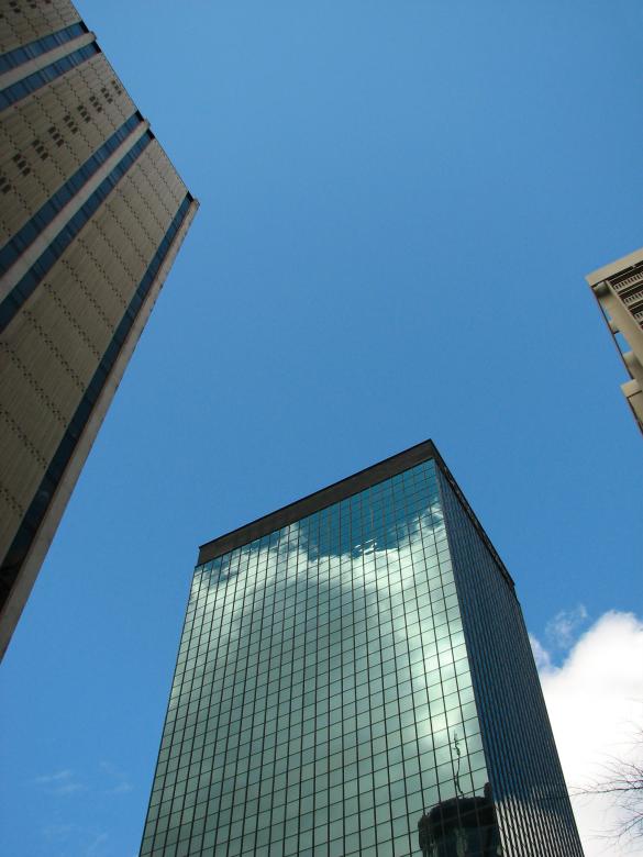 Free stock image of Tall office buildings created by Benjamin Miller
