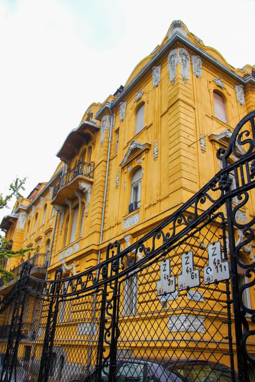 Free stock image of Old house in Budapest created by 2happy