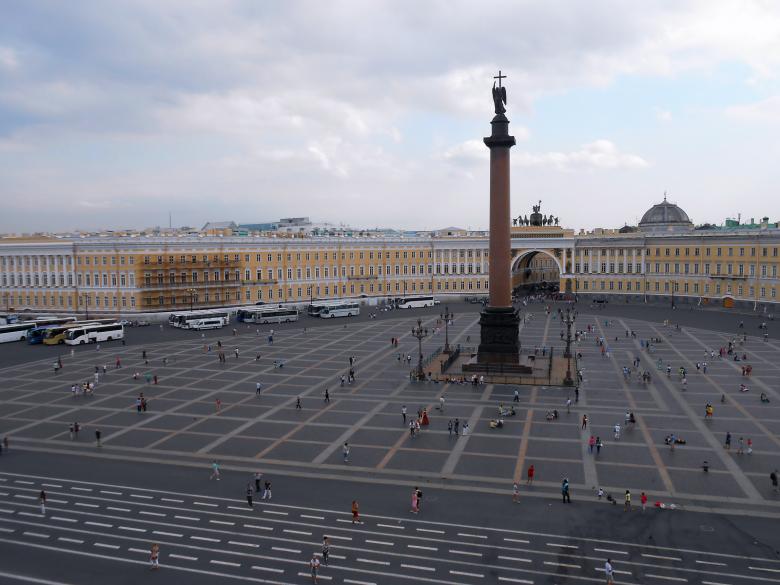 Free stock image of Saint-Petersburg Square created by 2happy