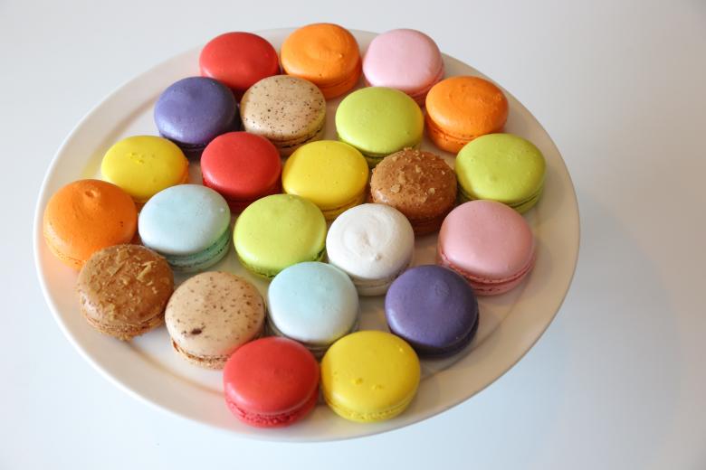 Free stock image of Colorful Macarons created by mustafa yildiz