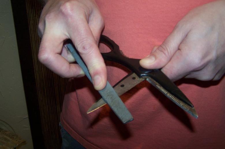 Free stock image of Sharpening Scissors created by delicopsch56