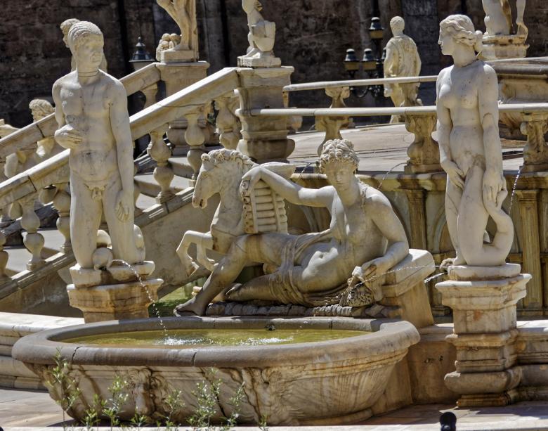 Free stock image of Fontana Pretoria Sculptures created by Geoffrey Whiteway
