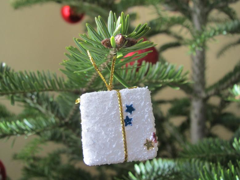 Free stock image of Christmas tree decoration created by Boris Kyurkchiev
