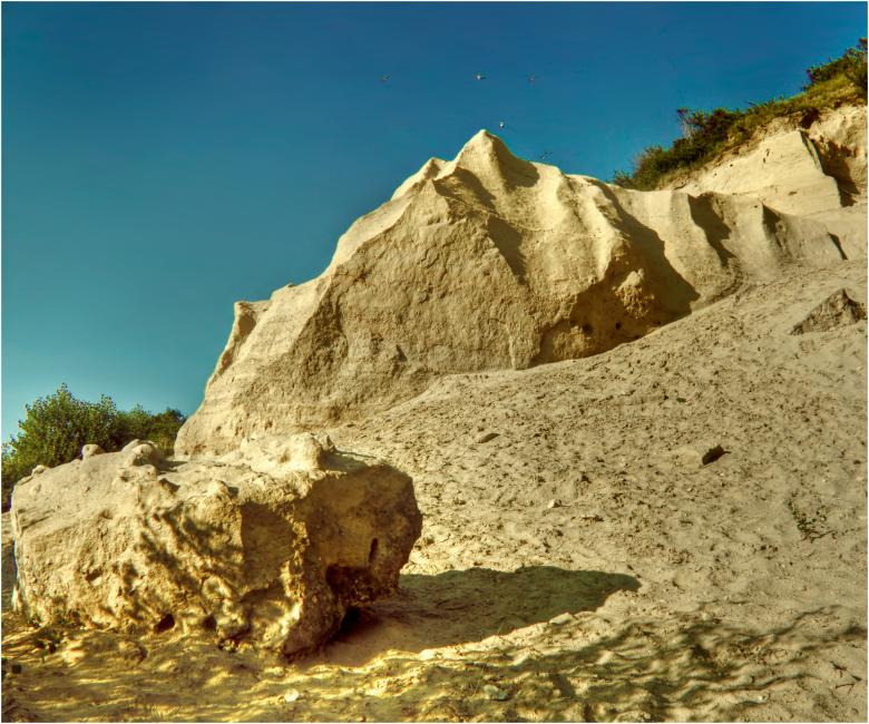Free stock image of Sandstone hill created by Mili Vigerova