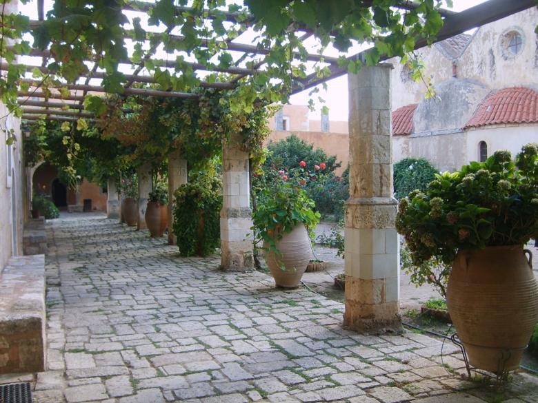 Free stock image of Arkadi created by Iya Cheido