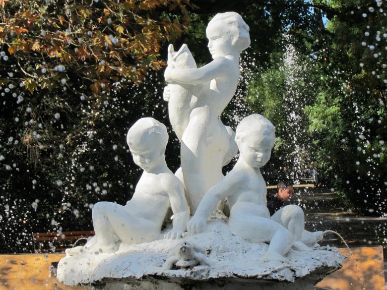Free stock image of Sprinkling Fountain created by Boris Kyurkchiev