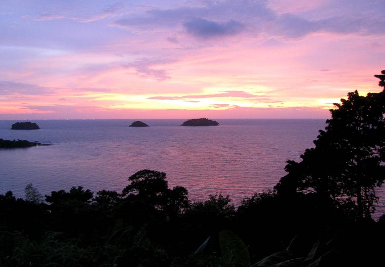 Free stock image of Sunset on Koh Chang created by Vincent Barlet