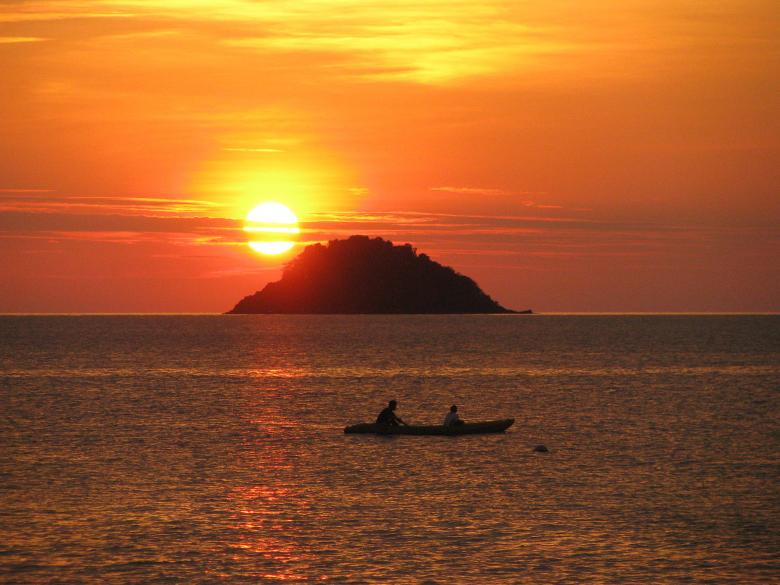 Free stock image of Sunset in Kai Bae created by Vincent Barlet