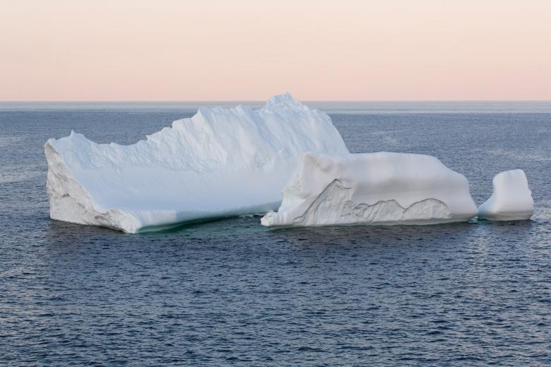 Free stock image of Large Icebergs at Sunset created by Geoffrey Whiteway