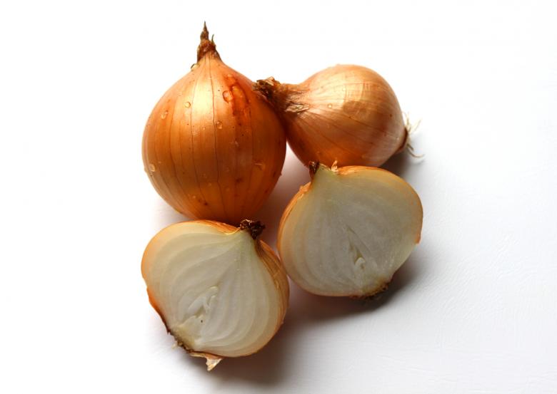 Free stock image of Fresh onion bulbs isolated on white back created by Jack Moreh