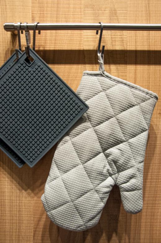 Free stock image of Oven gloves created by Luka
