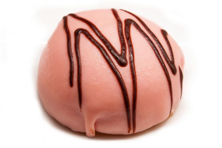 Free stock image of pink pastry cake created by Luka