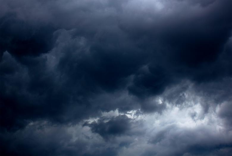 Free stock image of Stormy coulds created by Alen