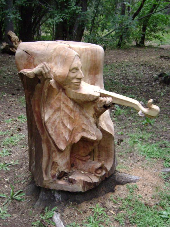 Free stock image of Carved Figure created by Fernando M Salinas