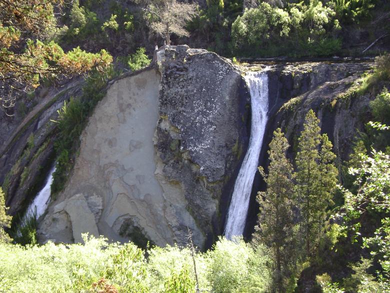 Free stock image of Wild Waterfall created by Fernando M Salinas
