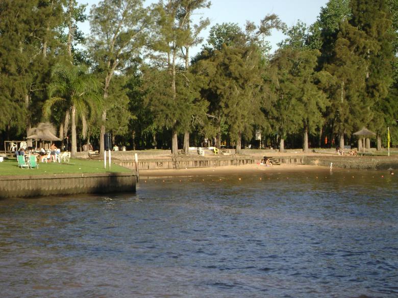 Free stock image of River created by Fernando M Salinas