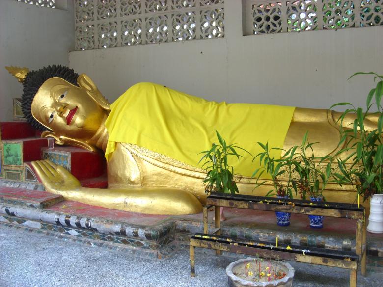 Free stock image of Reclining Buddha created by Chas Mac
