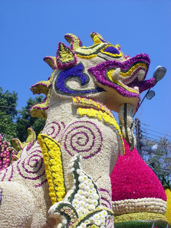 Free stock image of Floral Lion Sculpture created by Chas Mac