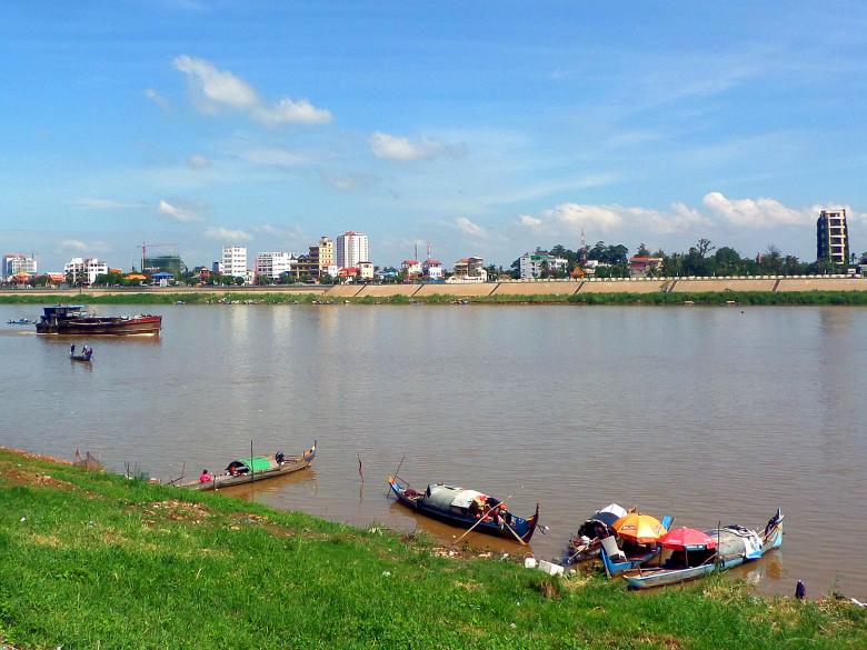 Free stock image of Tonle Sap River and boats created by Chas Mac