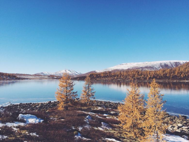 Free stock image of Lake side created by Unsplash