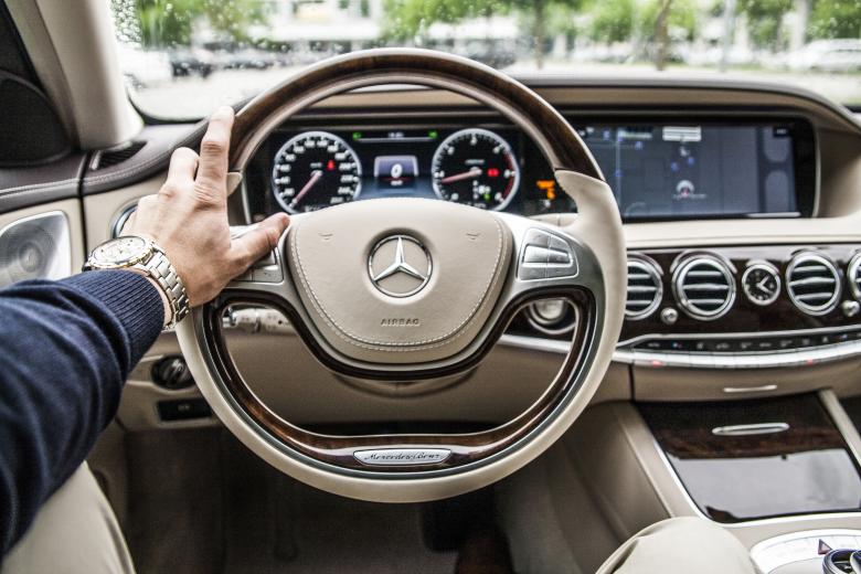 Free stock image of Mercedes Benz created by Unsplash