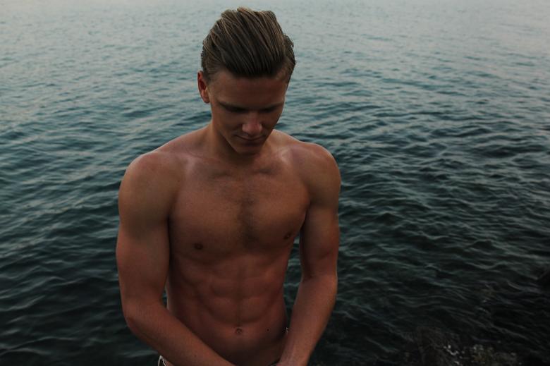 Free stock image of Swimmer created by Unsplash