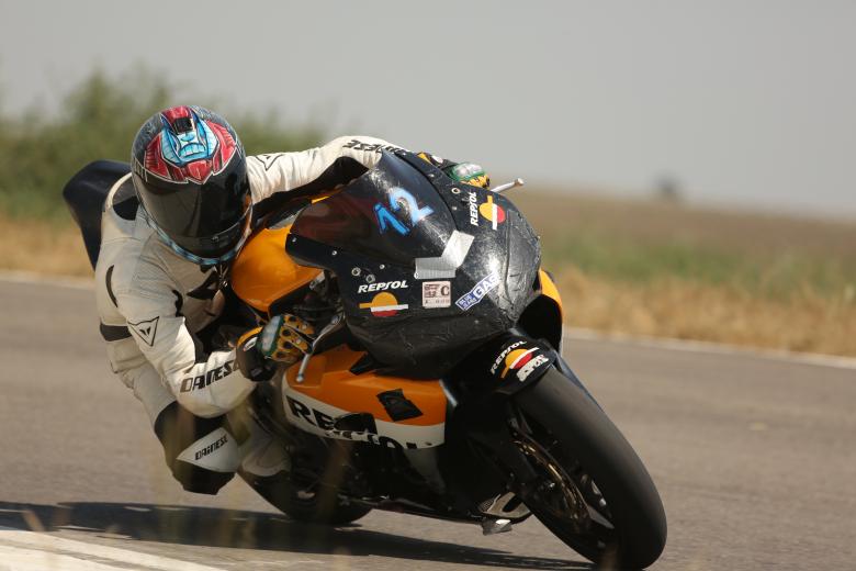 Free stock image of Honda CBR1000RR on turn created by Bee 