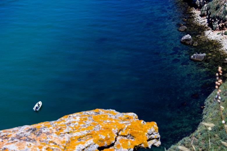 Free stock image of Deep Blue Sea created by Unsplash