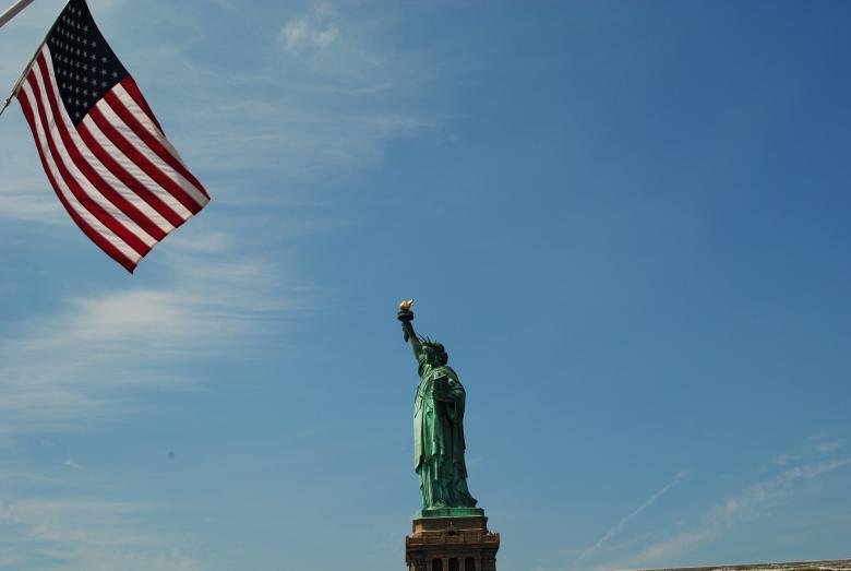 Free stock image of Statue of Liberty created by Bee 