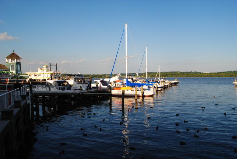 Free stock image of Boat Yard created by Bee 