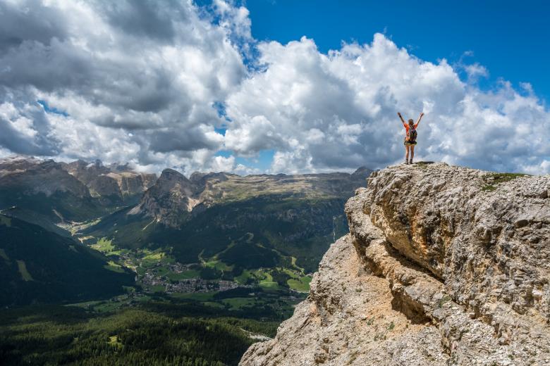 Free stock image of Hiker on the Top created by Unsplash