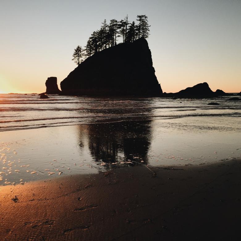 Free stock image of Sea Shore created by Unsplash