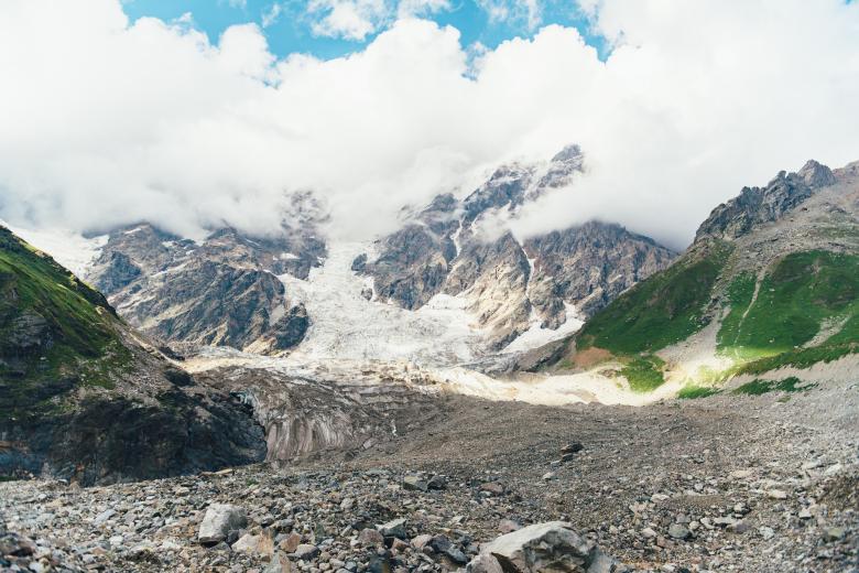 Free stock image of Taking cover in the clouds created by Unsplash
