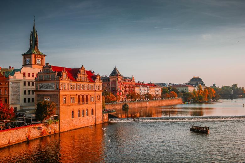 Free stock image of City by the River created by Unsplash