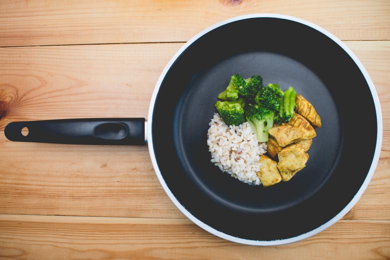 Free stock image of Food in the pan created by StockSnap